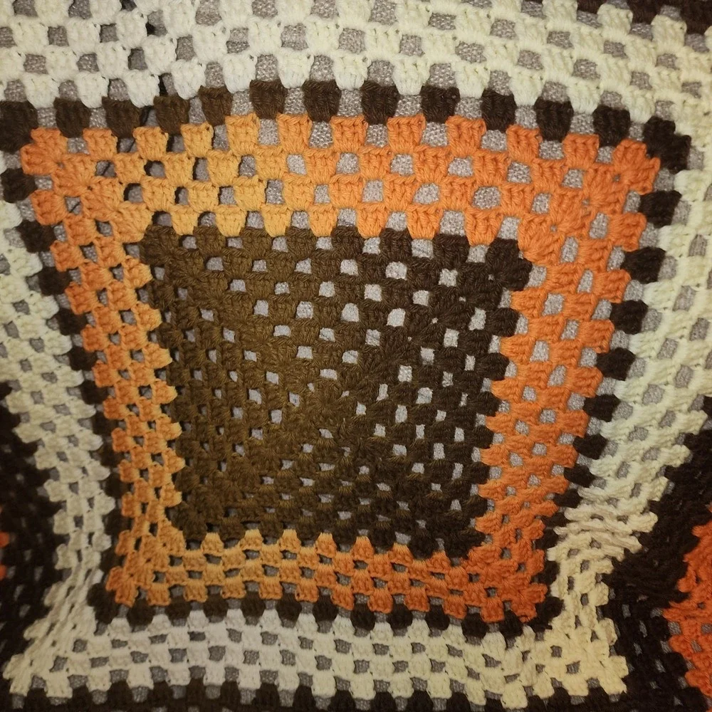 Afghan Lap/Couch Handmade Throw/Blanket Fall Autumn Colors 47x47 (1)